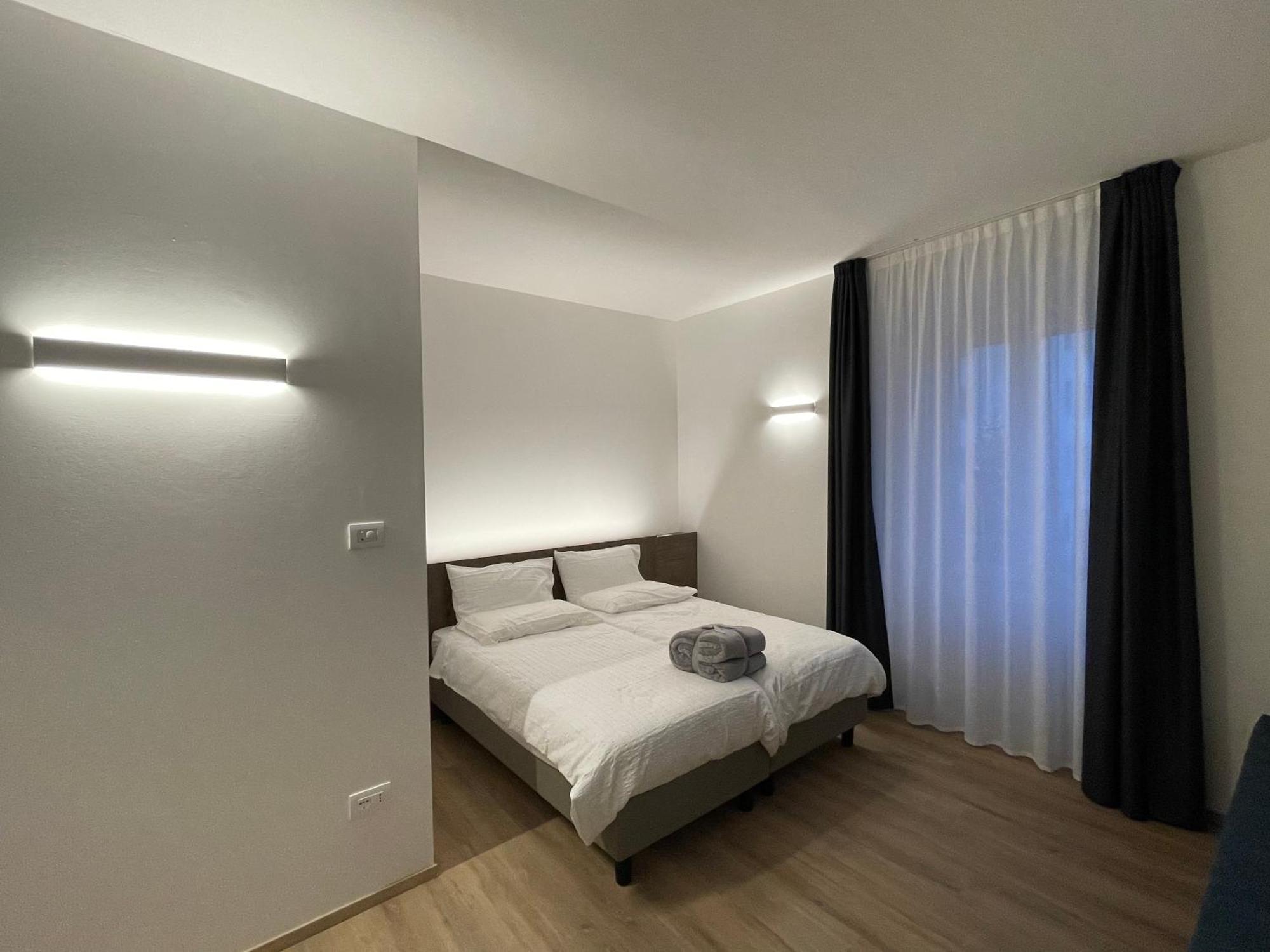Hotel Al Palazzo Cles Esterno foto